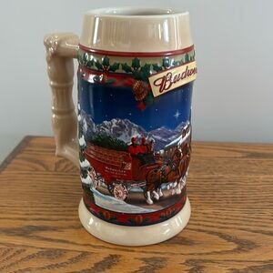 2003 Budweiser Holiday Beer Stein Old Towne Holiday CS560